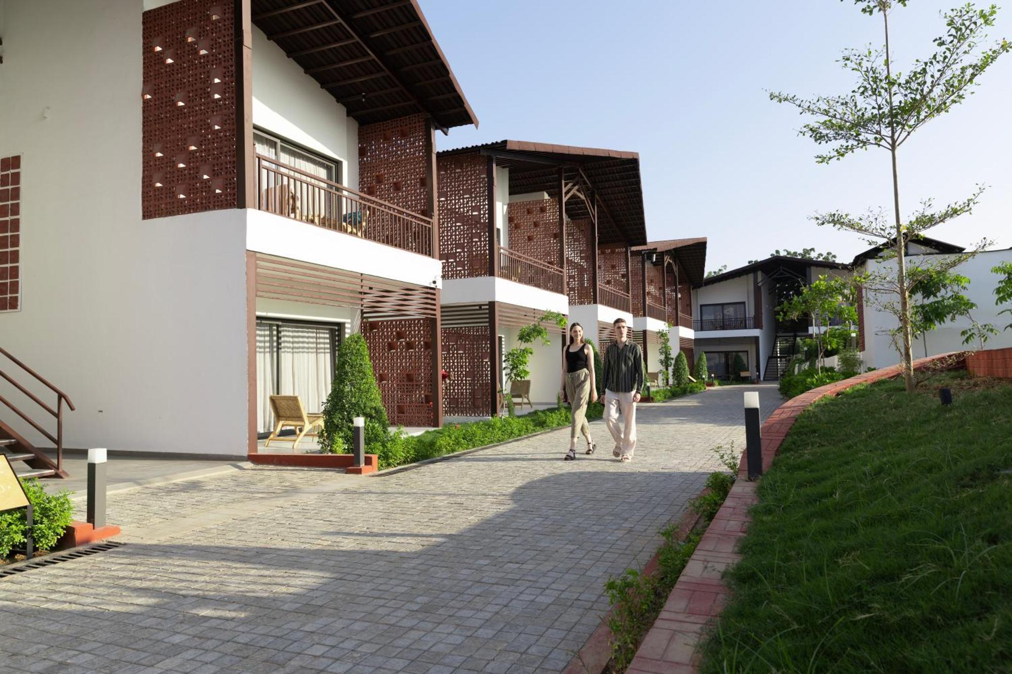 Evoke Dholavira Exterior foto